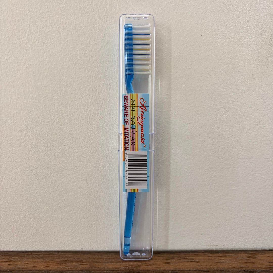 Classic Toothbrush Regular 8154
